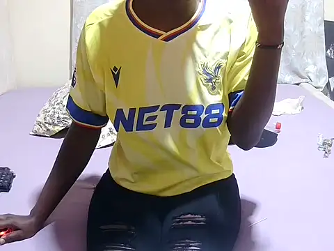 slender sweet online show from May 2026 12:02:01 PM