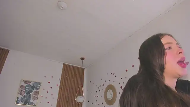 TiffanyWright online show from March 2026 01:22:01 PM