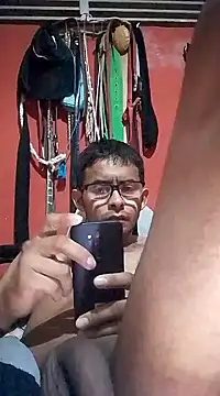 Snapshot of VL25DN26 chatting on January 2025 02:14:02 AM VL25DN26 online show from January 2025 02:14:02 AM