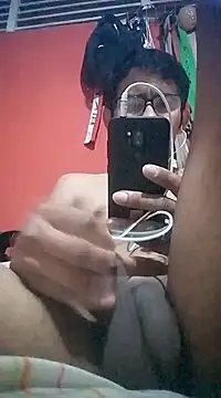 Snapshot of VL25DN26 chatting on February 2025 01:59:02 AM VL25DN26 online show from February 2025 01:59:02 AM