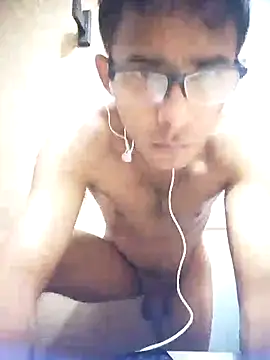 Snapshot of VL25DN26 chatting on March 2025 02:56:01 PM VL25DN26 online show from March 2025 02:56:01 PM