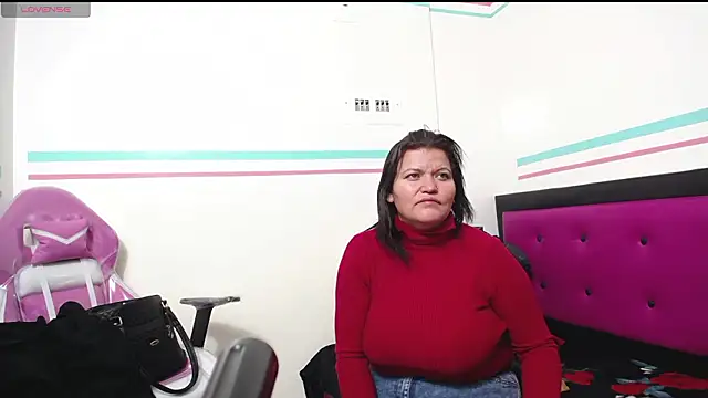 Snapshot of kambelroche chatting on February 2026 11:58:01 AM kambelroche online show from February 2026 11:58:01 AM