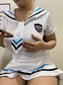 Snapshot of Shirato_hana chatting on February 2025 01:50:02 AM Shirato hana online show from February 2025 01:50:02 AM