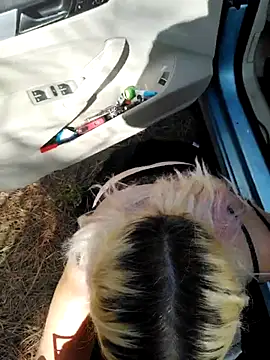 Throats online show from September 2025 05:36:01 PM