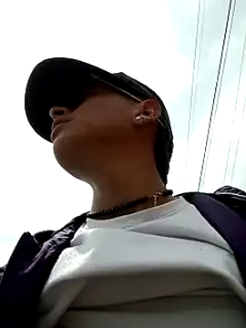 Cuervo maniaco online show from March 2025 03:27:01 PM