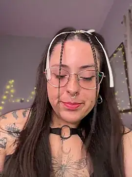 Mizztikaa online show from June 2026 10:36:02 PM