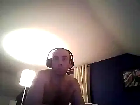 Snapshot of DrbigdickUK chatting on February 2025 11:11:01 PM DrbigdickUK online show from February 2025 11:11:01 PM