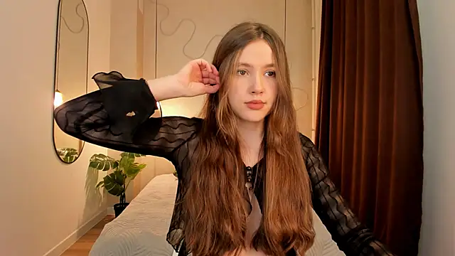 MaryannSoftt online show from December 2025 03:40:02 PM