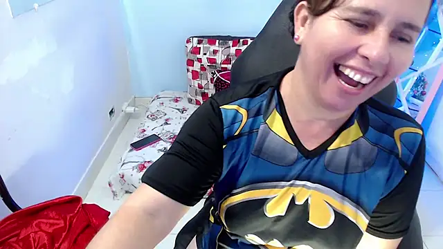 victoria jones online show from February 2026 03:50:01 PM