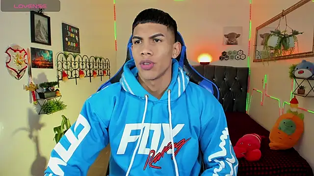 Damian latinxxx online show from February 2026 03:10:01 AM