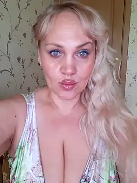 Snapshot of IsabellaBoni chatting on June 2026 06:38:01 AM IsabellaBoni online show from June 2026 06:38:01 AM