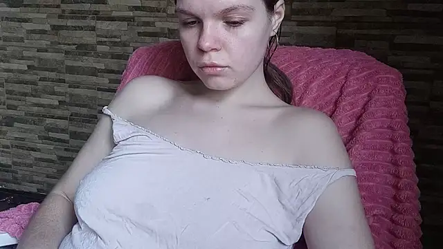 Snapshot of MarieFerguson chatting on January 2025 10:32:02 AM MarieFerguson online show from January 2025 10:32:02 AM