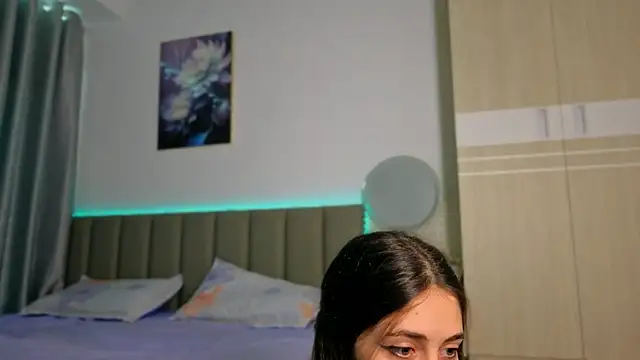 Snapshot of sweety_vikky chatting on July 2026 12:13:01 AM sweety vikky online show from July 2026 12:13:01 AM