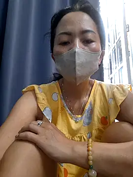 Snapshot of Baby-sexytits18 chatting on October 2025 11:35:01 PM Baby-sexytits18 online show from October 2025 11:35:01 PM