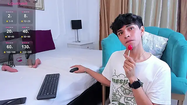 Santy carrington online show from December 2024 12:12:02 AM