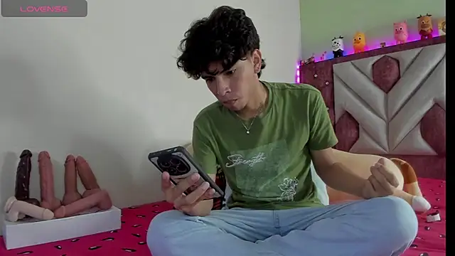 Snapshot of Santy_carrington chatting on November 2025 01:15:01 AM Santy carrington online show from November 2025 01:15:01 AM