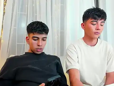 Snapshot of shawn__sanderson1 chatting on February 2025 07:10:01 PM shawn sanderson1 online show from February 2025 07:10:01 PM