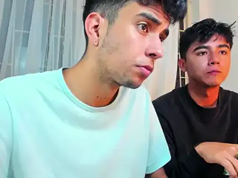 Snapshot of shawn__sanderson1 chatting on February 2025 06:05:01 PM shawn sanderson1 online show from February 2025 06:05:01 PM