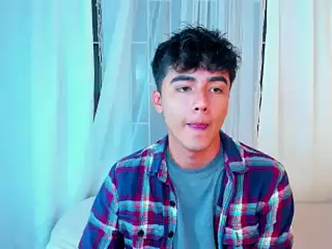 Snapshot of shawn__sanderson1 chatting on February 2025 08:26:01 PM shawn sanderson1 online show from February 2025 08:26:01 PM