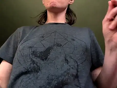 Snapshot of Milky_hairy_mommy chatting on February 2026 02:47:02 PM Milky hairy mommy online show from February 2026 02:47:02 PM