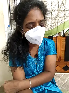 Snapshot of Tamil--Rani chatting on February 2025 12:46:02 PM Tamil--Rani online show from February 2025 12:46:02 PM