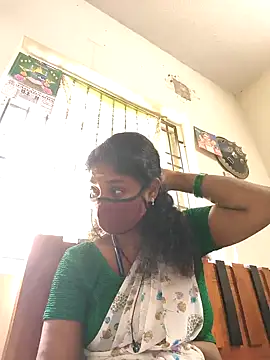 Snapshot of Tamil--Rani chatting on February 2025 07:07:01 AM Tamil--Rani online show from February 2025 07:07:01 AM