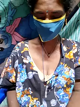 Snapshot of Tamil--Rani chatting on October 2025 01:22:01 PM Tamil--Rani online show from October 2025 01:22:01 PM