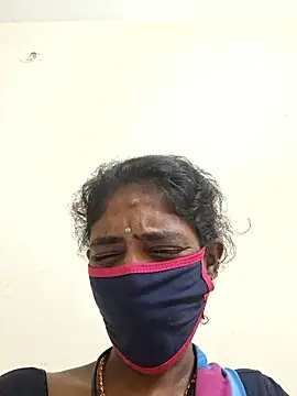 Snapshot of Tamil--Rani chatting on January 2026 03:06:01 PM Tamil--Rani online show from January 2026 03:06:01 PM