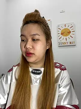 Odette68 online show from February 2026 12:31:01 AM