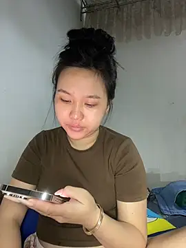 Snapshot of Odette68 chatting on July 2026 01:21:01 AM Odette68 online show from July 2026 01:21:01 AM