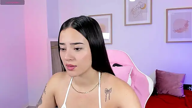 Veronica isaza   online show from November 2025 12:26:01 PM