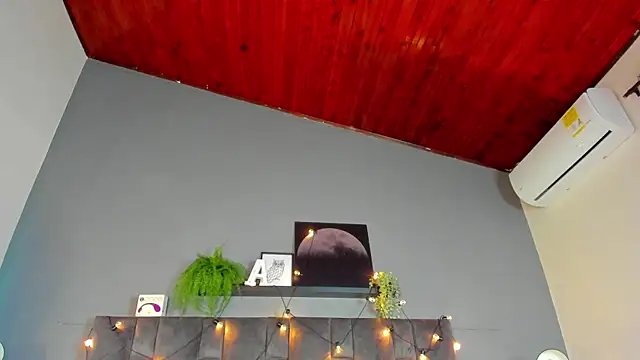 AmbarHills 1 online show from January 2026 11:35:01 AM