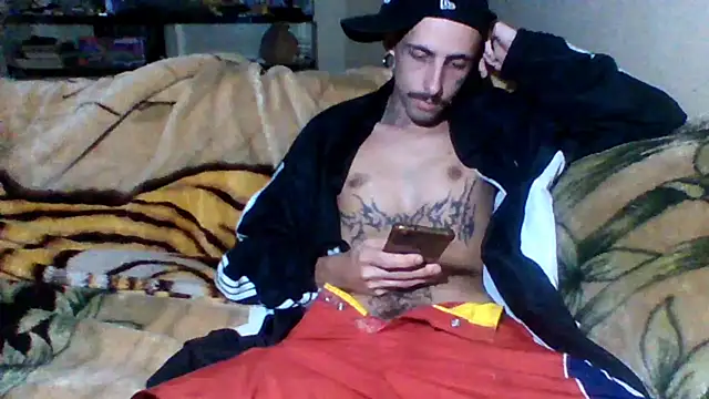 Snapshot of sellvageria chatting on November 2025 06:42:02 PM sellvageria online show from November 2025 06:42:02 PM