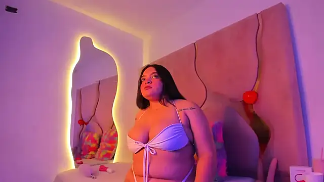 Snapshot of Bellota-ht chatting on February 2025 01:38:02 PM Bellota-ht online show from February 2025 01:38:02 PM