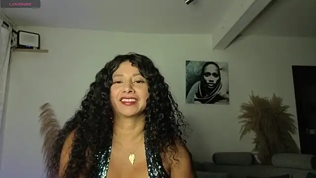 Snapshot of andreu_mature chatting on May 2026 01:55:01 AM andreu mature online show from May 2026 01:55:01 AM