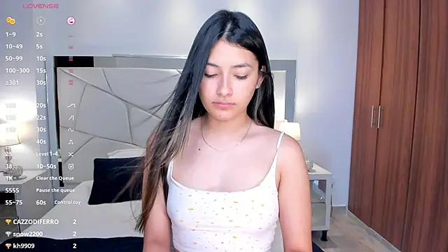 Snapshot of Abella_ruiz chatting on January 2025 11:59:02 PM Abella ruiz online show from January 2025 11:59:02 PM