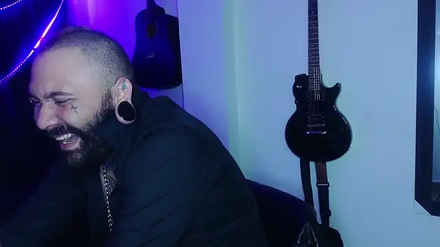 Snapshot of darkclothes chatting on December 2024 12:55:02 AM darkclothes online show from December 2024 12:55:02 AM