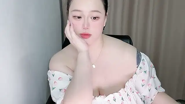 Snapshot of 520-vivo chatting on April 2026 01:41:02 PM 520-vivo online show from April 2026 01:41:02 PM