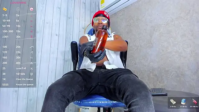 Snapshot of RicoBrown777_ chatting on July 2026 12:23:01 PM RicoBrown777 online show from July 2026 12:23:01 PM