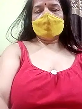 Snapshot of IndianAngle chatting on June 2026 04:40:01 AM IndianAngle online show from June 2026 04:40:01 AM