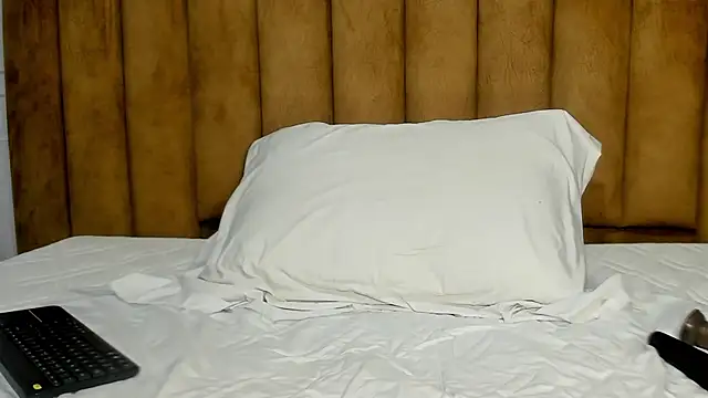 Daphne81  online show from January 2025 05:20:01 AM