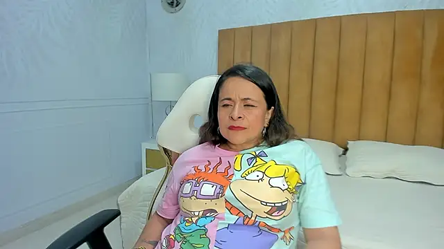 Daphne81  online show from January 2025 08:36:01 AM