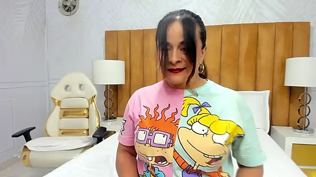 Daphne81  online show from February 2025 02:29:02 AM