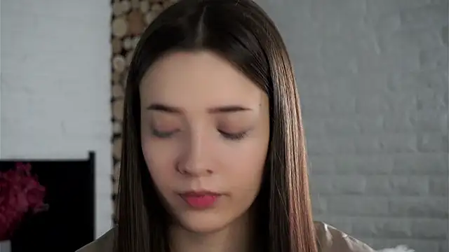 LowOncoming online show from February 2025 01:37:01 AM