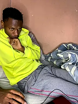 Snapshot of fireboyafrica chatting on September 2025 12:05:01 AM fireboyafrica online show from September 2025 12:05:01 AM