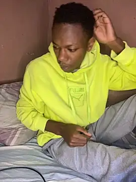 Snapshot of fireboyafrica chatting on October 2025 12:21:02 AM fireboyafrica online show from October 2025 12:21:02 AM