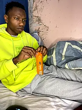 Snapshot of fireboyafrica chatting on November 2025 12:54:01 AM fireboyafrica online show from November 2025 12:54:01 AM