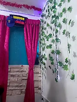 Michelle Brito1 online show from April 2026 02:06:01 AM