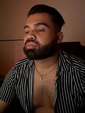 JEAN  TAUREAU online show from September 2025 10:22:02 PM