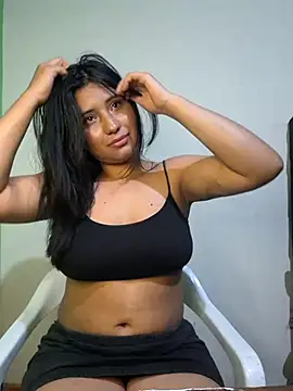 yuliparis online show from February 2025 03:08:01 AM